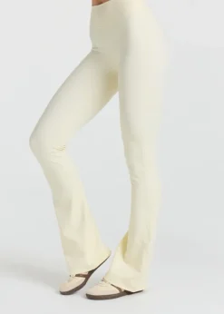 Cloudform® Yoga Pant Regular Butter Yellow