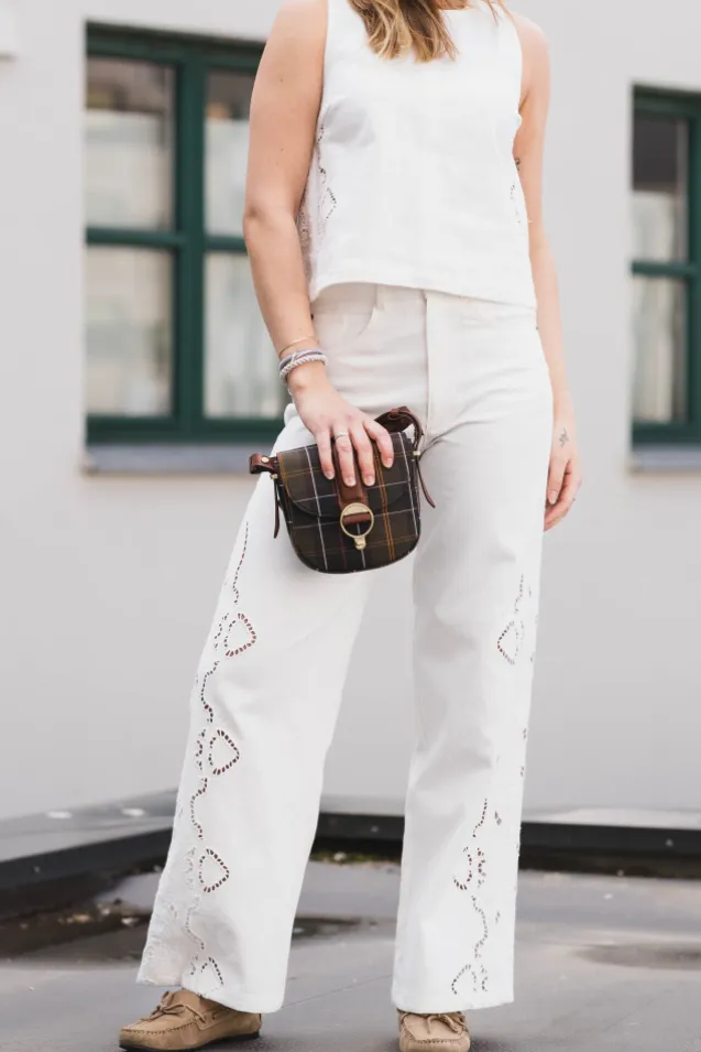 Colette Embroidery Pant Offwhite