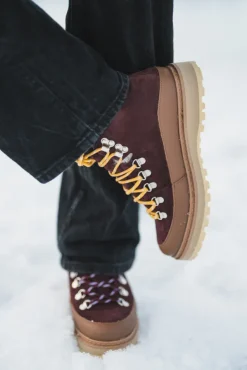 Core Cap Suede Cognac Wine