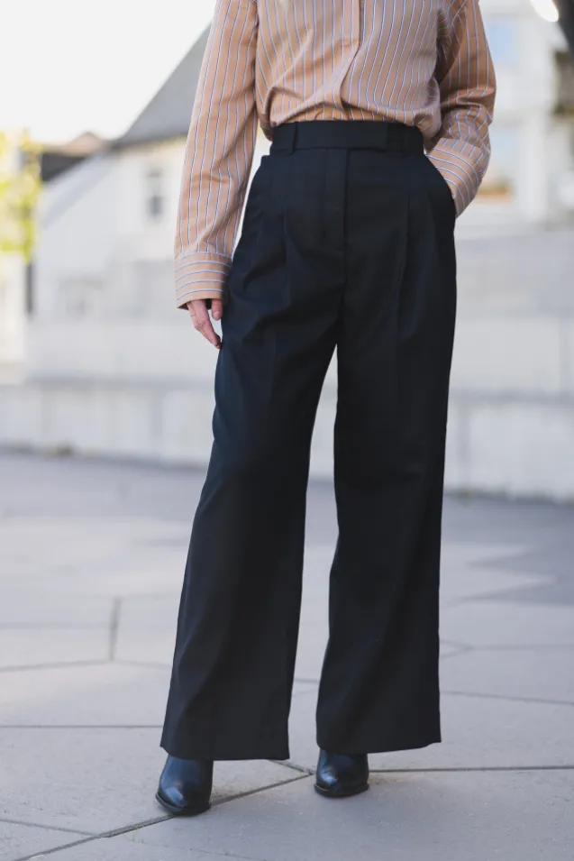 Cymbaria Trousers Black