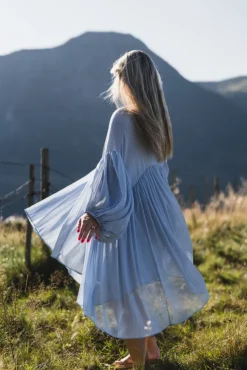 Dawn Solid Light Blue
