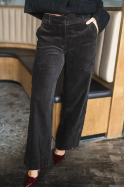 Dena 837 Dark Coffee Corduroy Regular