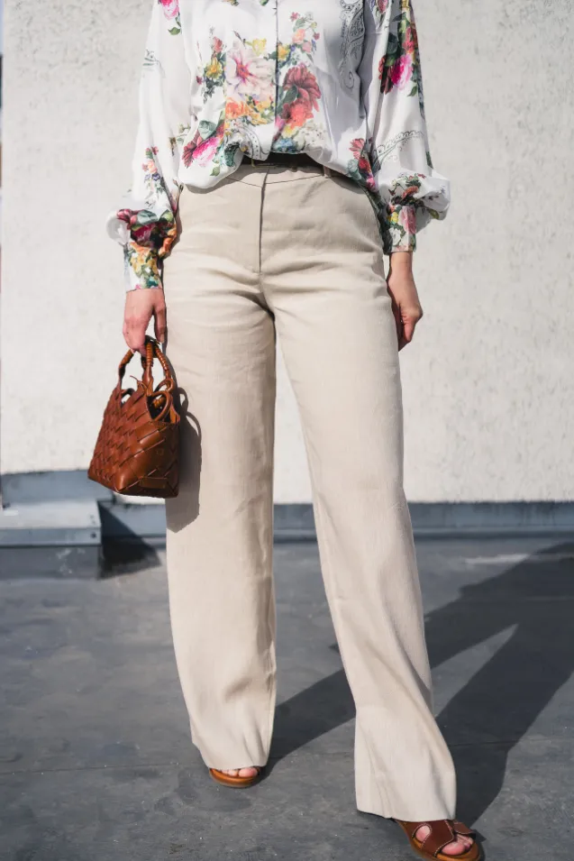 Dena 769 Sand Linen Regular