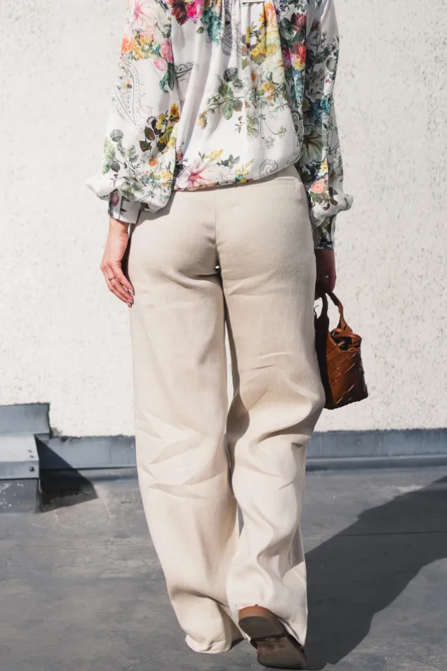 Dena 769 Sand Linen Regular