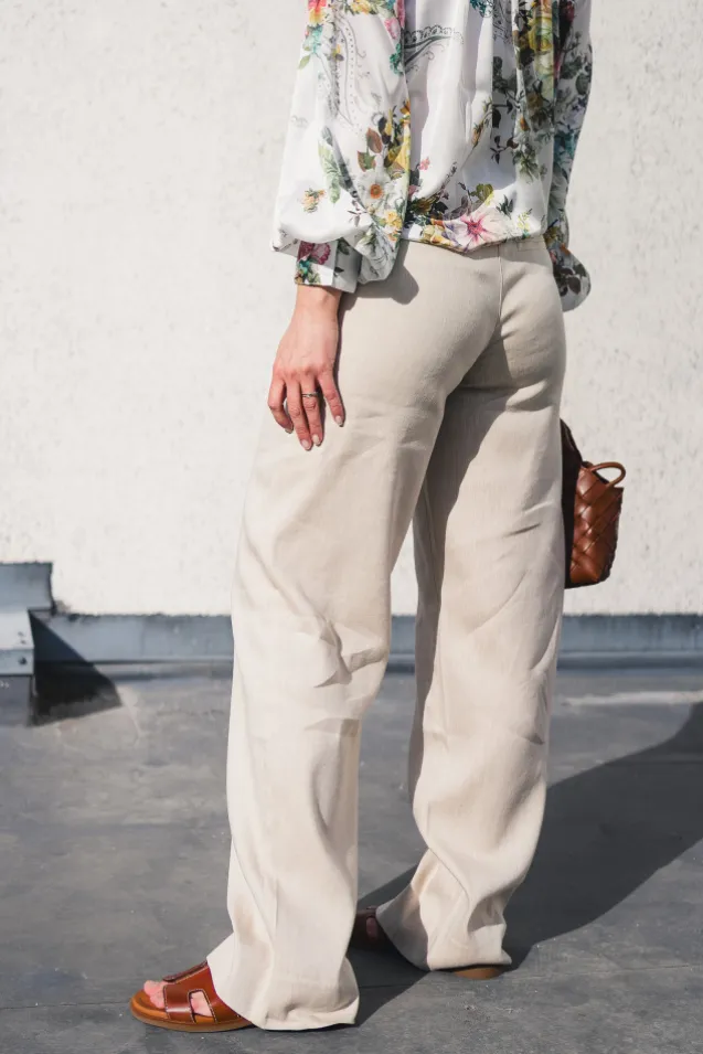 Dena 769 Sand Linen Regular