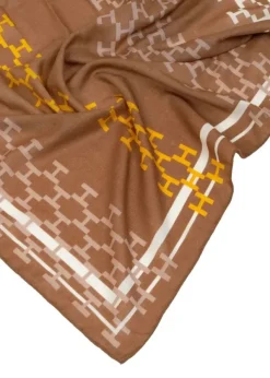Dora Scarf Mocha Mousse