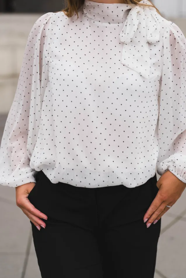 Dorellie Dot Blouse Offwhite