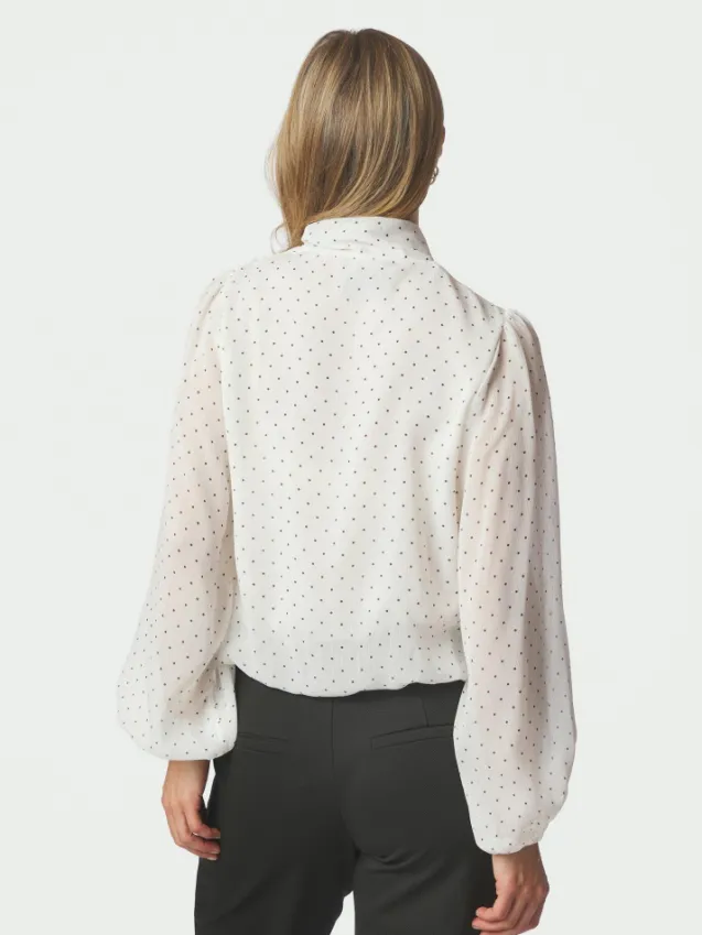 Dorellie Dot Blouse Offwhite
