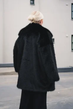 Drama Coat Black