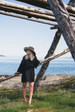 Eden Dress Linen Black