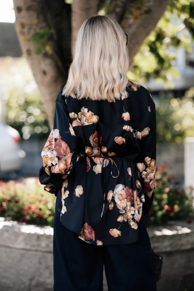 Edie Shirt Poppy Bouquet