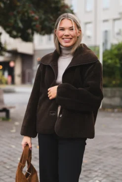Edmund Teddy Jacket Dark Brown
