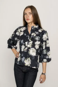 Ella Blouse Blue Garden