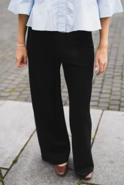 Elle Pant Black