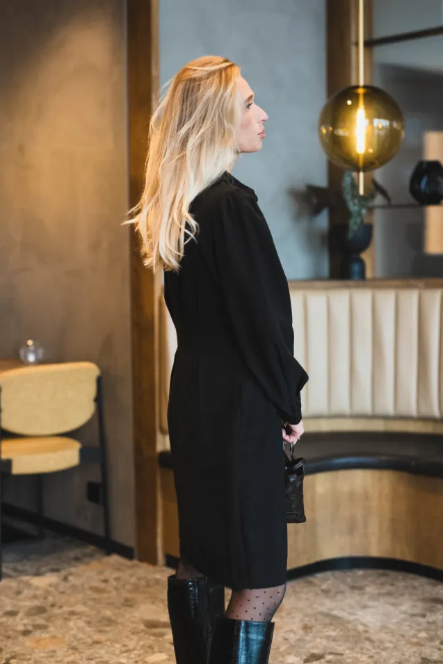 Elsa Asana Dress Black