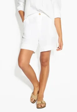 Emilie Shorts White Alyssum