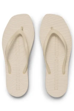 Envelope 1976 x Sleepers Cream
