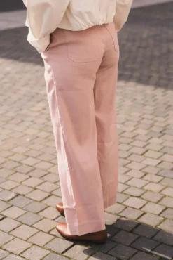 Erica 769 Strawberry Cream Linen Ankle