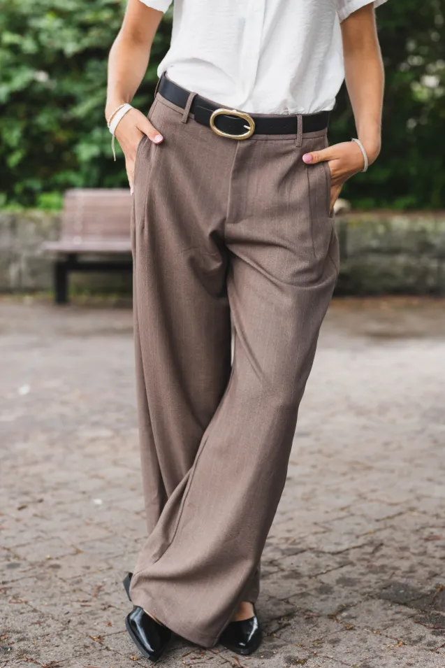 Essiall Pinstripe Pants Taupe
