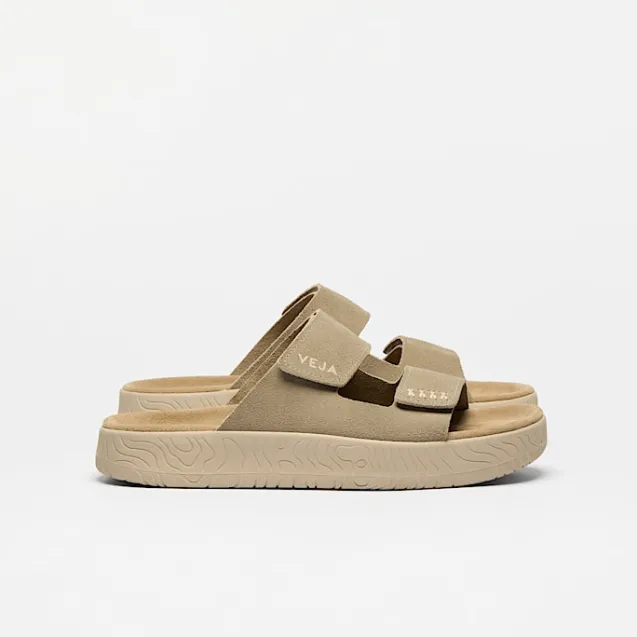 Etna Suede Soft Taupe Almond