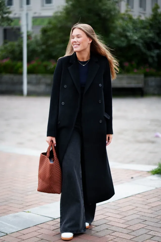 Falcon Coat 11104 Black