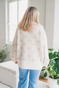 Fam Sweater Short White