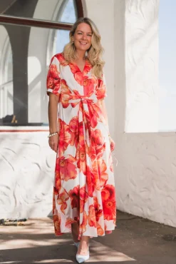 Faye Dress Maui Flower