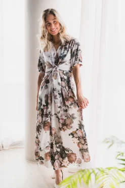 Faye Dress Pale Bouquet