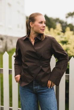 Fenli Small Check Shirt Aubergine