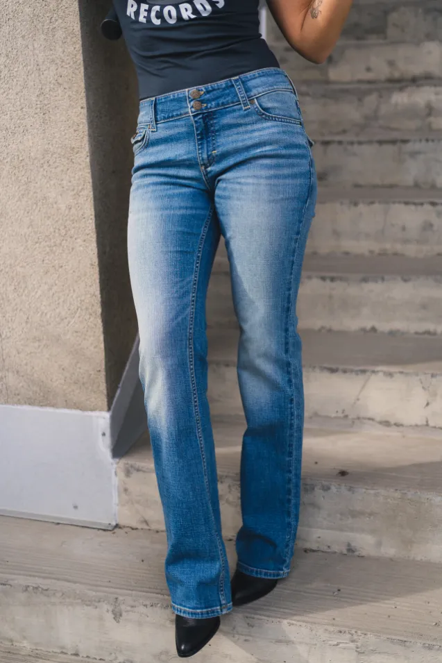 Flap Pocket Jessica Flowing River