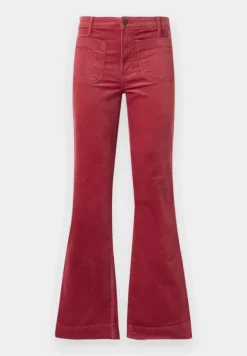Flare Earth Red