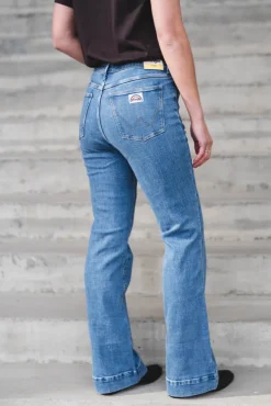 Flare Indigo Rush