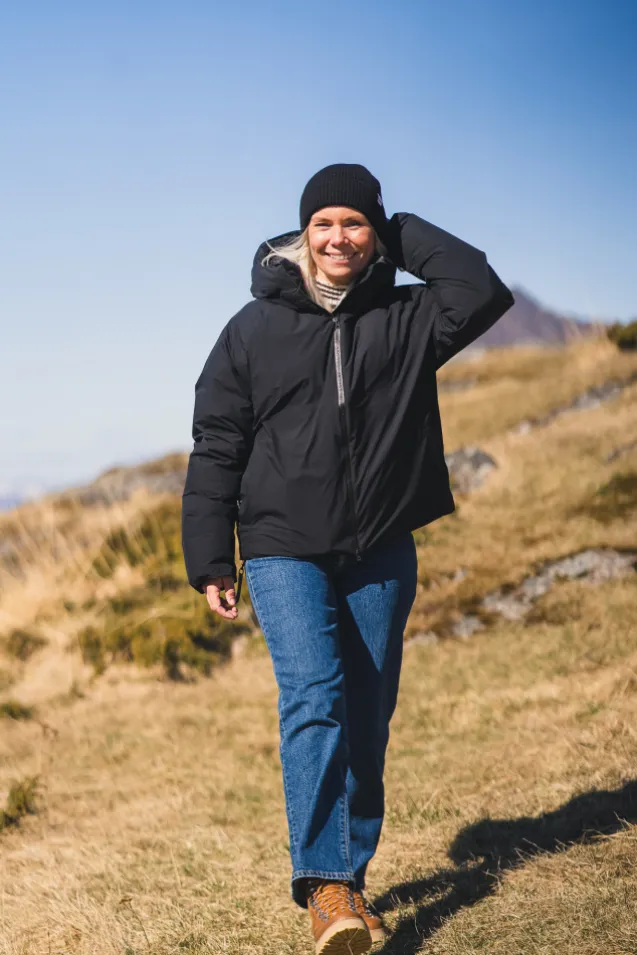 Fonna Down Jacket Black