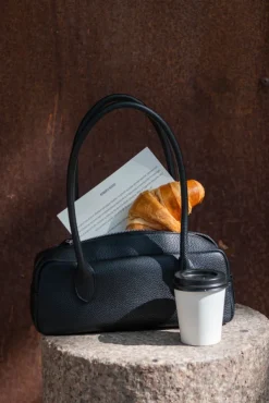Gigi Handbag Black