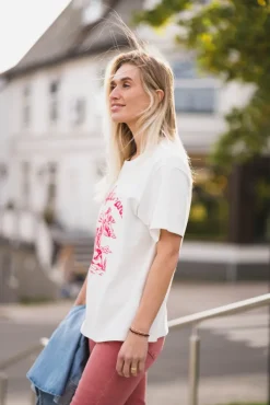 Girlfriend Tee Worn White