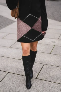 Gisa Check Fluff Knit Skirt Dark Brown