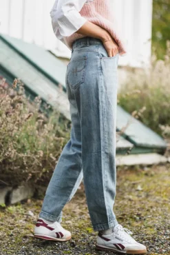 Giusy Jeans Light Wash Blue Denim