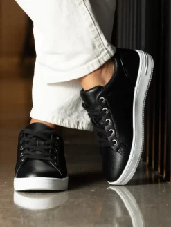Gorbio Low Black