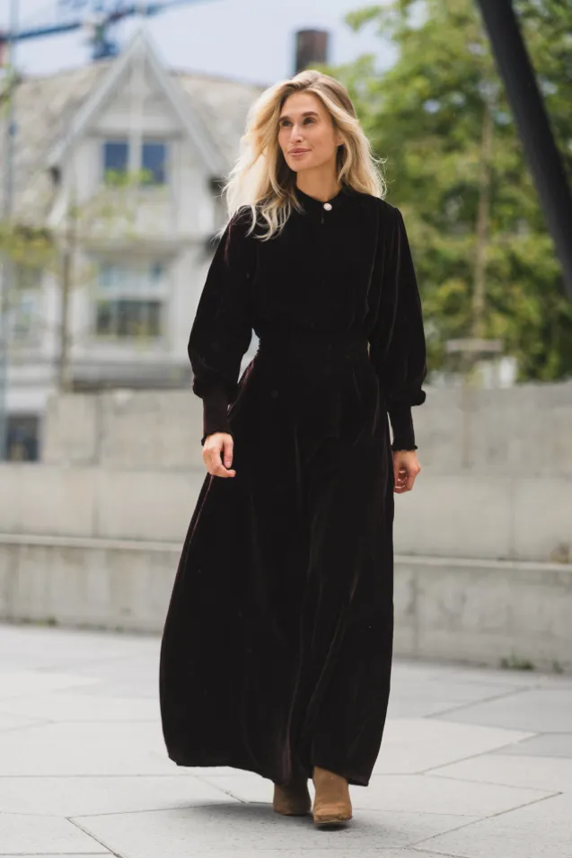 Greta Velvet Long Dress Chocolate