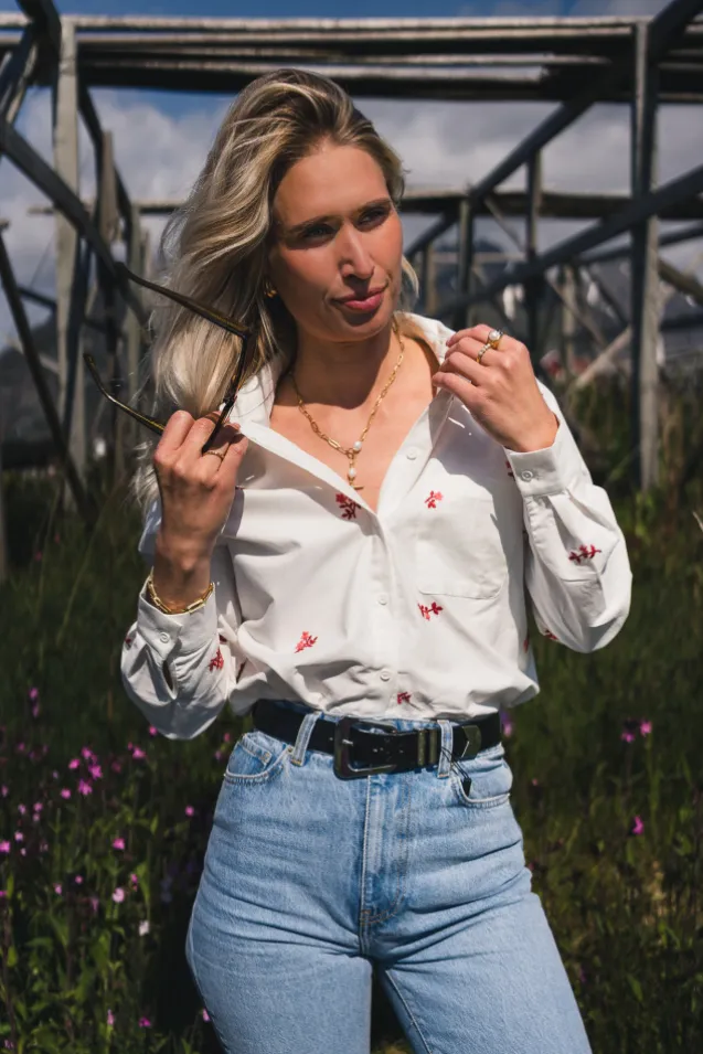 Gudrun Nora Shirt EMB Bright White/Tea Rose Flower
