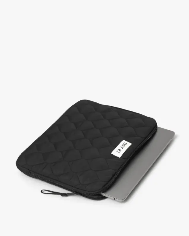Gweneth RE-Q Dash Folder 13 Black