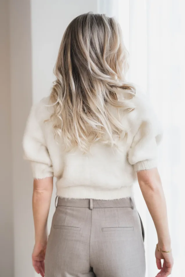 Hairy Knit Puffed Jacket Offwhite