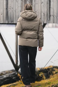 Halo Parka Dark Sand