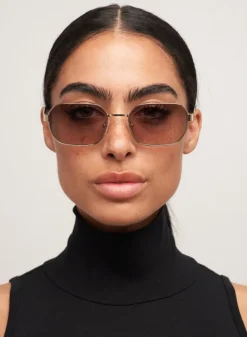 Hannah Gold/Smokey Brown