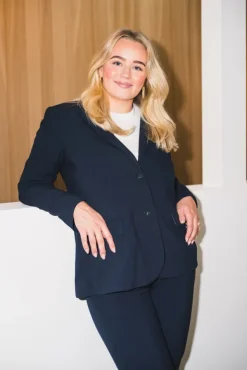 Hannah 285 Navy