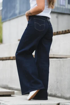 728 HR Wide Leg Retro Rinse