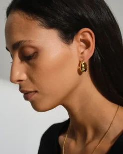 Ice Hoops Medium Gold