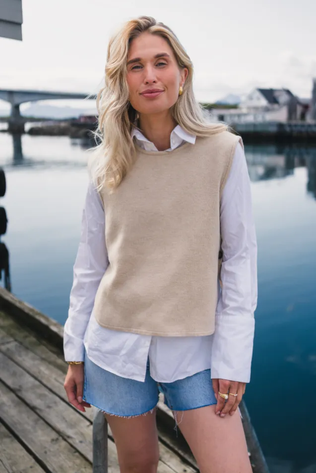 Ina Emma Vest Oatmeal Melange