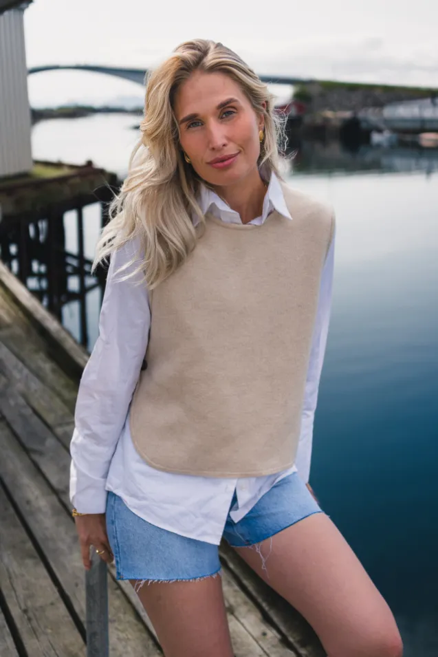 Ina Emma Vest Oatmeal Melange