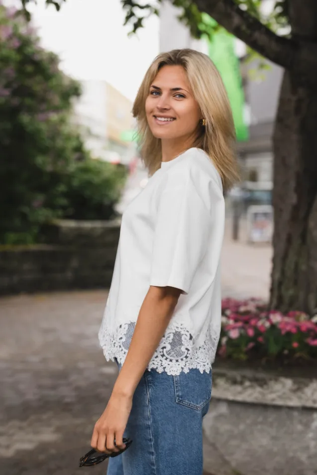 Iria Lace Tee White